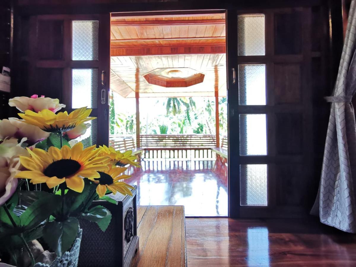 Walk In Homestay Ko Kut Exterior foto